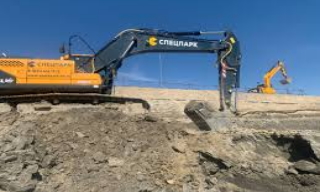 Разработка грунта под коллекторы в Узловой от 2571 руб. – 2Землекопа-Злв