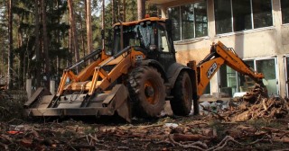 Расчистка участка Узловая, цена от 5142 руб.